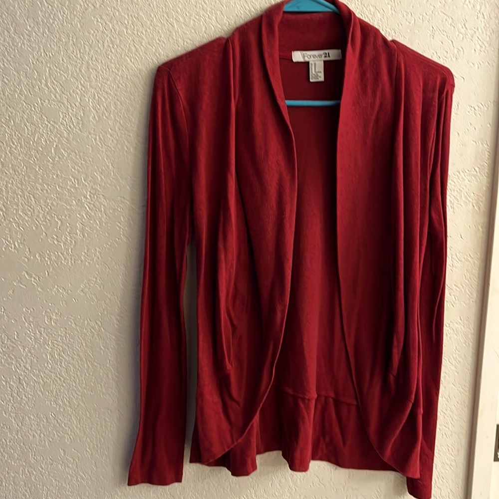 Forever 21 cardigan size medium